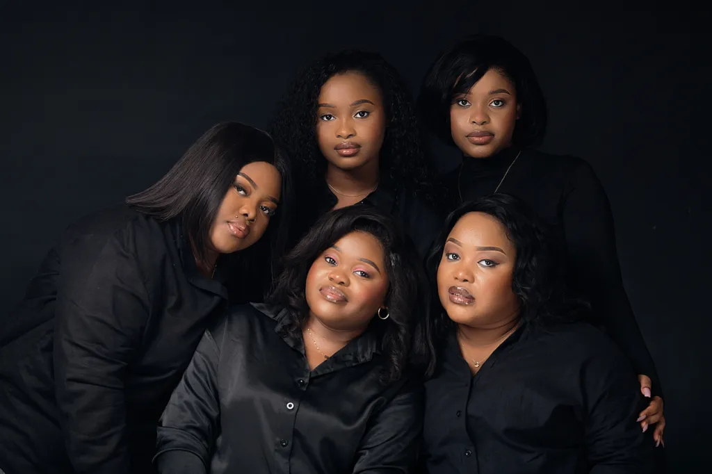 Portrait corporate et image de marque — IsGar Étoile Studio, Kinshasa