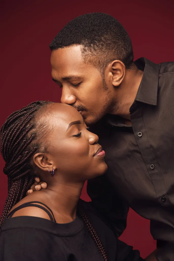 Portrait réalisé en studio à Kinshasa — IsGar Étoile Studio
